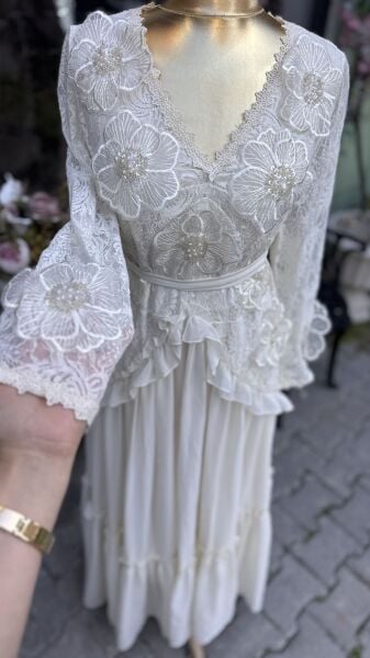 Şehrazat Butik Tasarım Çiçekli Elbise Siyah Battal Standart