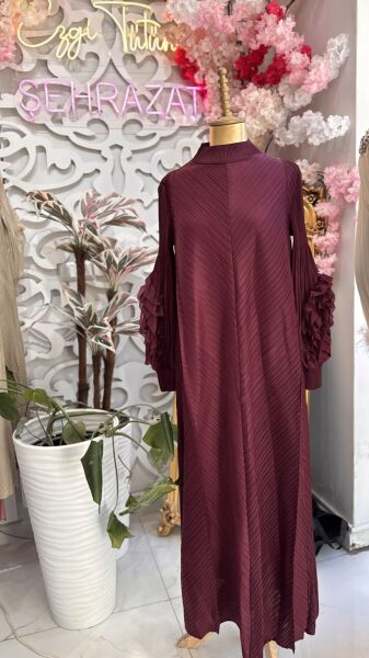 Şehrazat Butik Tasarım İthal Kolu Güllü Elbise Standart