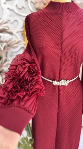 Şehrazat Butik Tasarım İthal Kolu Güllü Elbise (KEMER DAHİL DEĞİLDİR)