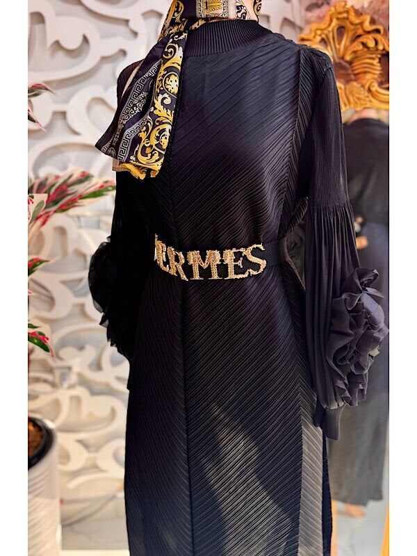 Şehrazat Butik Tasarım Kolu Güllü Elbise (KEMER DAHİL DEĞİLDİR)