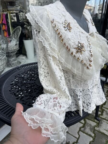 Şehrazat Butik Yaka Detaylı Tasarım Gömlek Krem (89286) Krem