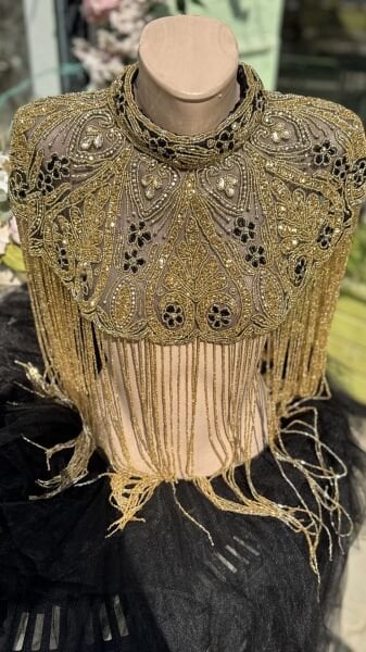 Şehrazat Butik El İşlemesi Pelerin