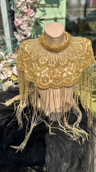 Şehrazat Butik El İşlemesi Pelerin