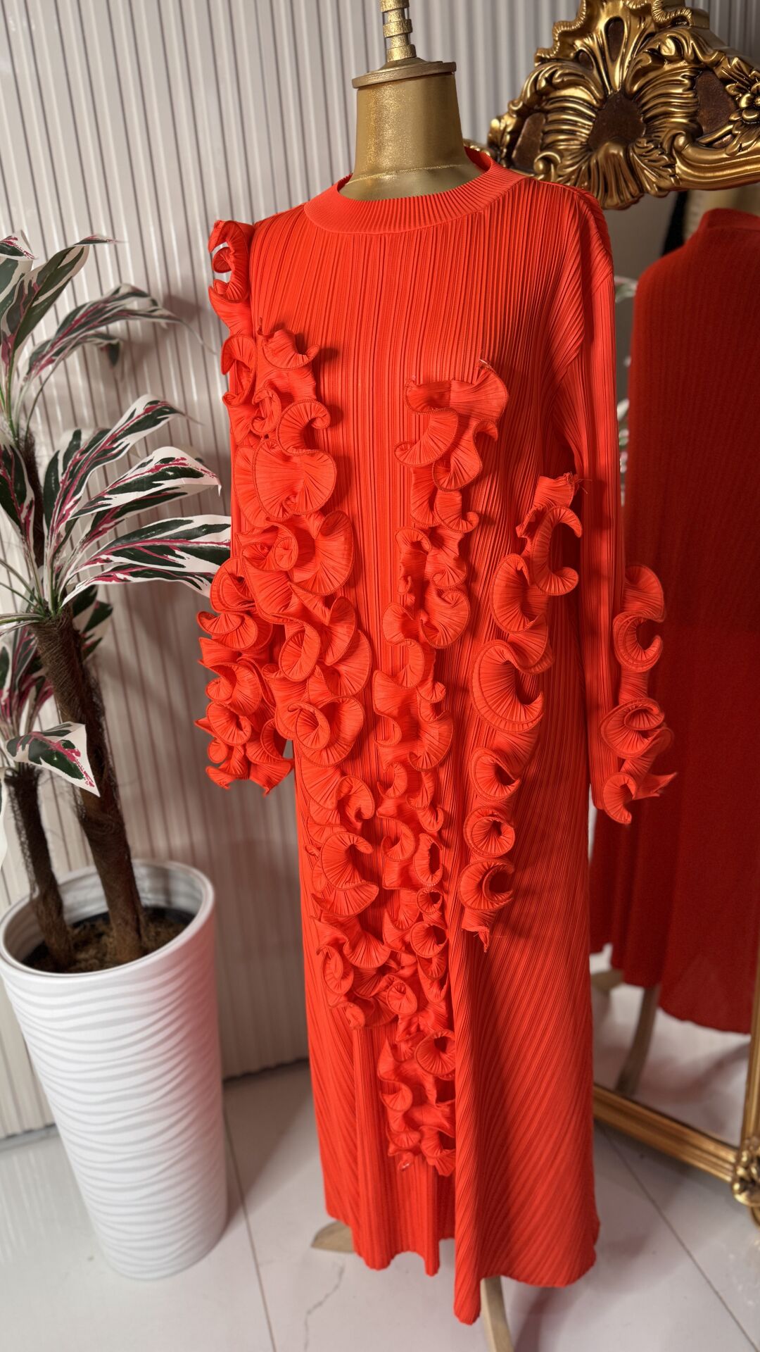 Şehrazat Butik Tasarım  Fırfırlı elbise