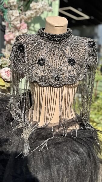 Şehrazat Butik El İşlemesi Pelerin