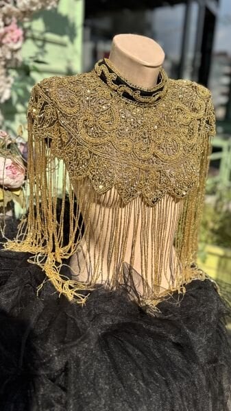 Şehrazat Butik El İşlemesi Pelerin