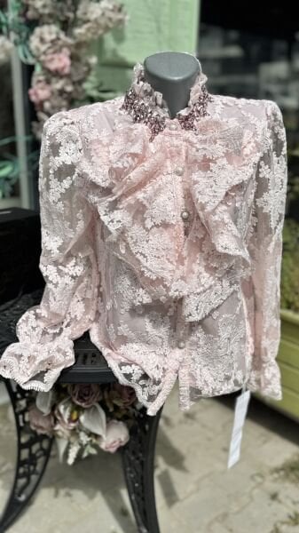 Şehrazat Butik Seraphine Güpürlü Tasarım Gömlek