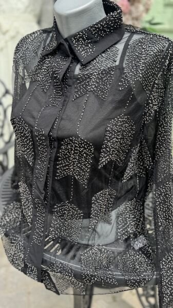 Şehrazat Tasarım Star Shine Gömleğimiz Gümüş İşlemeli