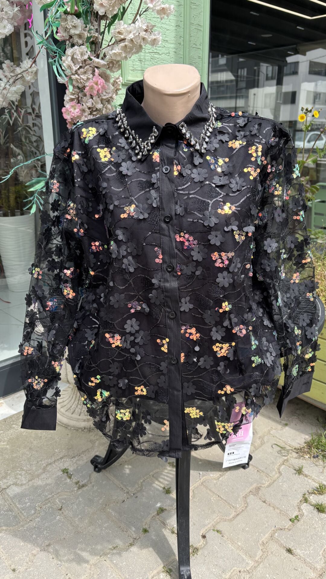 Şehrazat Butik Pul İşlemeli Tasarım Gömlek