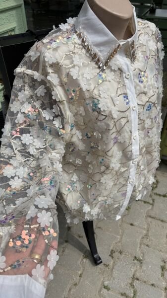 Şehrazat Butik Pul İşlemeli Tasarım Gömlek