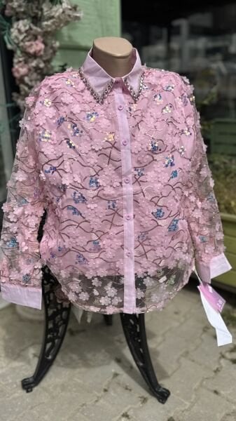 Şehrazat Butik Pul İşlemeli Tasarım Gömlek