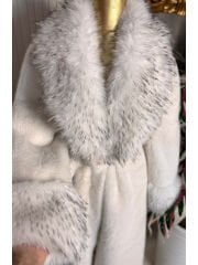 Şehrazat Butik Tasarım Beyaz Kürk