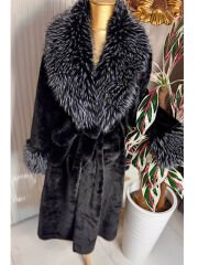 Şehrazat Butik Tasarım Siyah Kürk