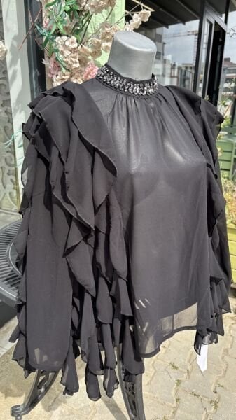 Şehrazat Butik Fırfır Fırfır Tasarım Gömlek