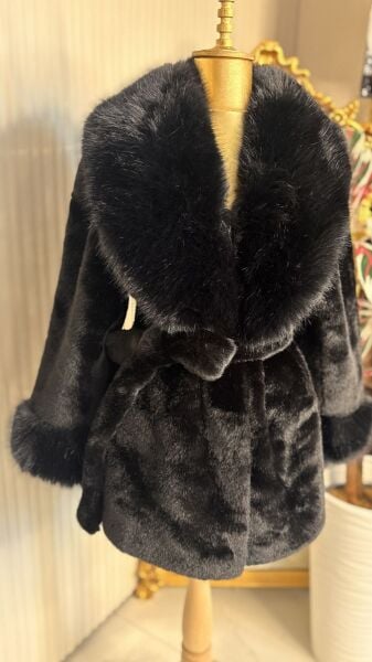 Şehrazat Butik Tasarım Kürk