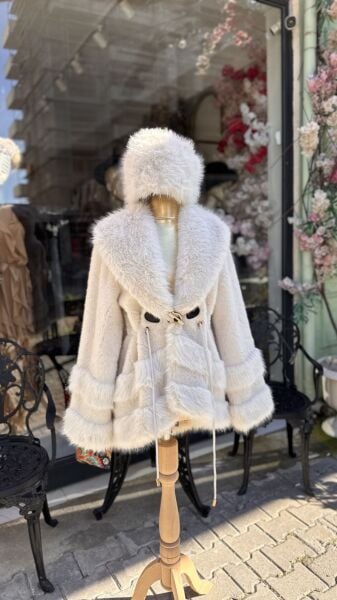 Şehrazat Butik Suare Tasarım Kürk (ŞAPKA DAHİL DEĞİLDİR)