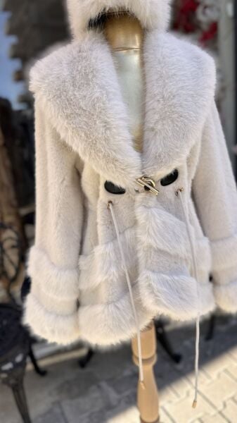 Şehrazat Butik Suare Tasarım Kürk (ŞAPKA DAHİL DEĞİLDİR)