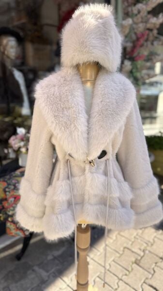 Şehrazat Butik Suare Tasarım Kürk (ŞAPKA DAHİL DEĞİLDİR)