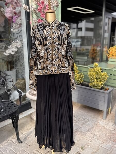 Şehrazat Tasarım Diana Yoğun İşlemeli Ceket