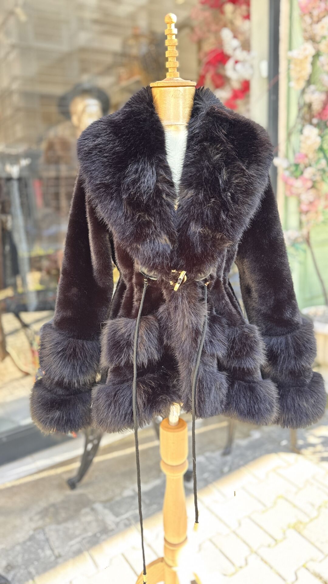 Şehrazat Butik Suare Tasarım Kürk