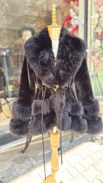 Şehrazat Butik Suare Tasarım Kürk