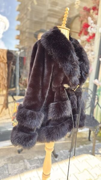 Şehrazat Butik Suare Tasarım Kürk