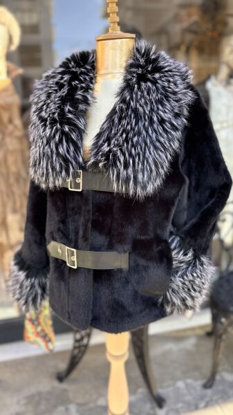 Şehrazat Butik Karanfil Kürk