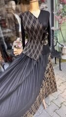 Şehrazat Butik Tasarım Güllü Takım