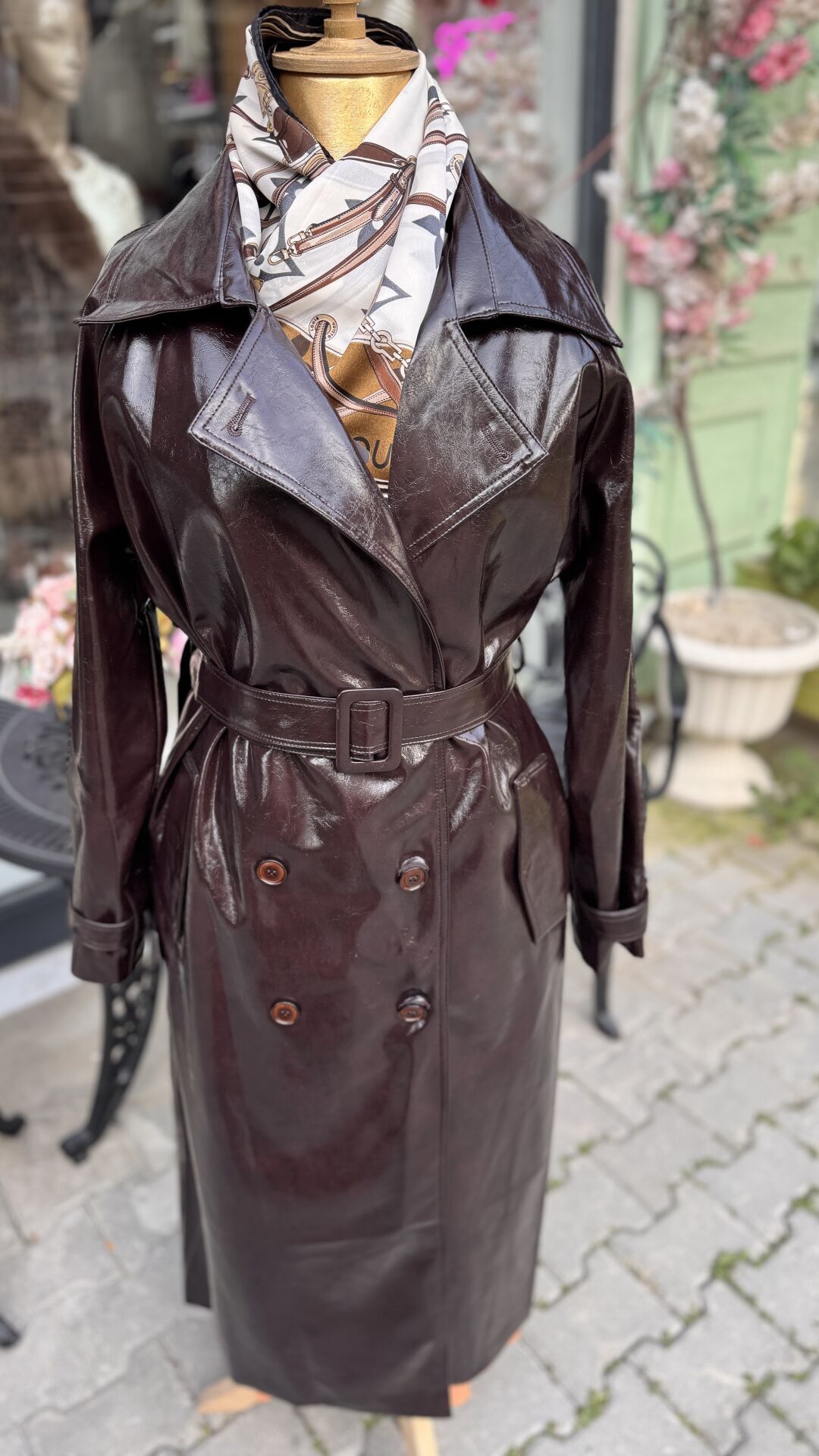 Şehrazat Butik Narla Trençkot
