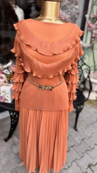 Şehrazat  Butik FırfırlıTakım (KEMER DAHİL DEĞİLDİR) Standart