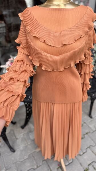 Şehrazat  Butik FırfırlıTakım (KEMER DAHİL DEĞİLDİR) Standart