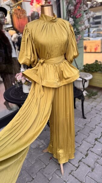 Şehrazat Butik Piliseli Takım