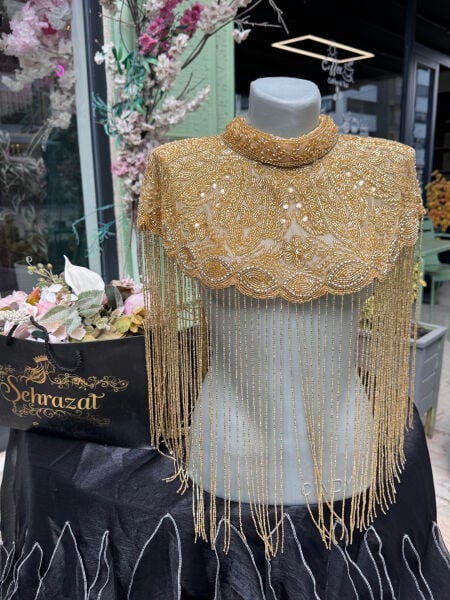 Şehrazat Tasarım Elişi Gold Pelerin