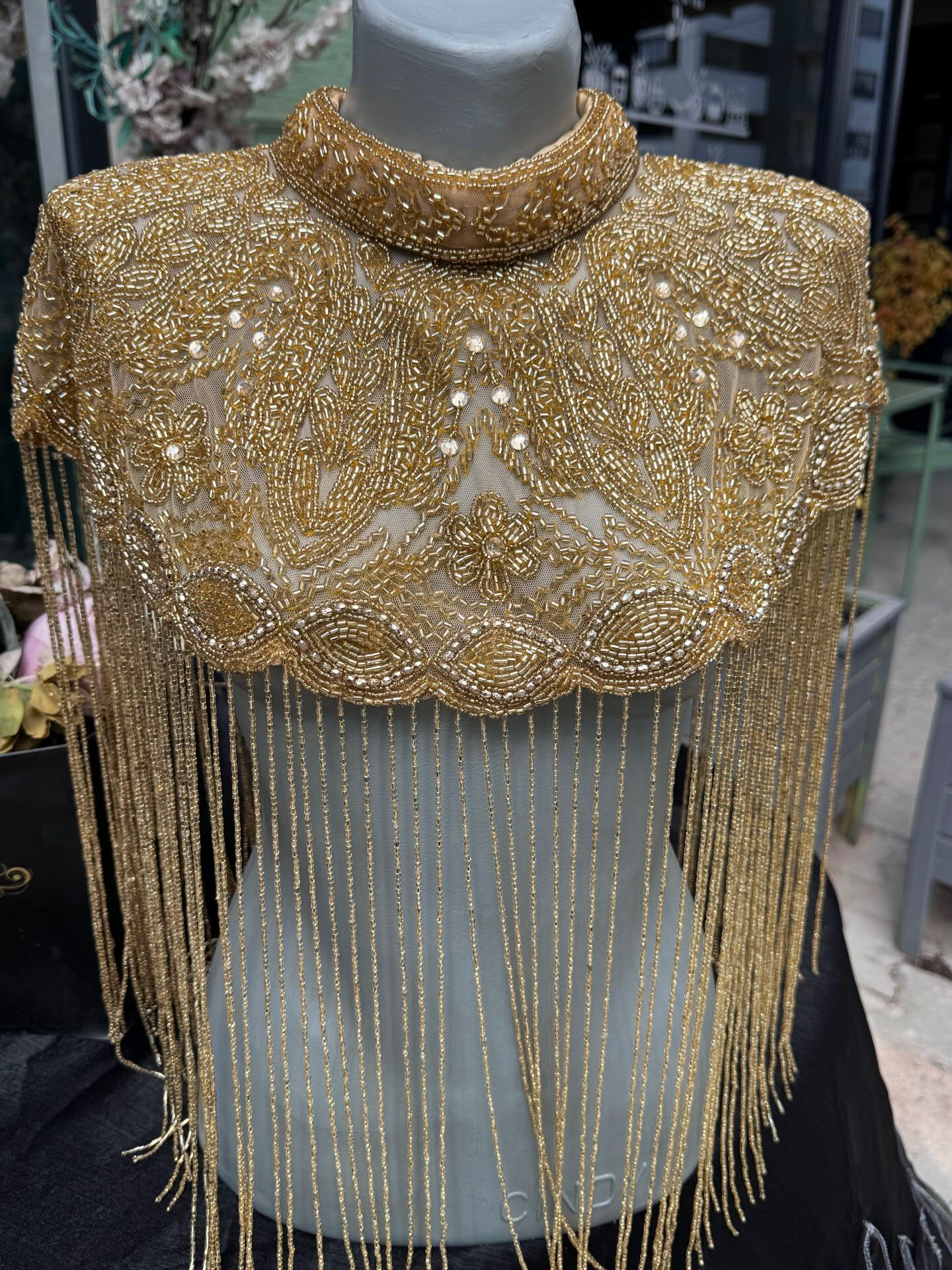 Şehrazat Tasarım Elişi Gold Pelerin