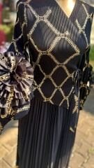 Şehrazat Butik Kolu Gül Detaylı Tasarım Şık  Elbise