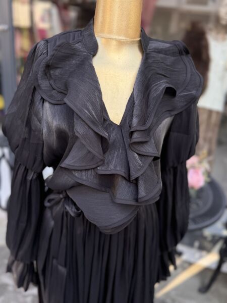 Şehrazat Butik Volanlı Tasarım Mira Elbise