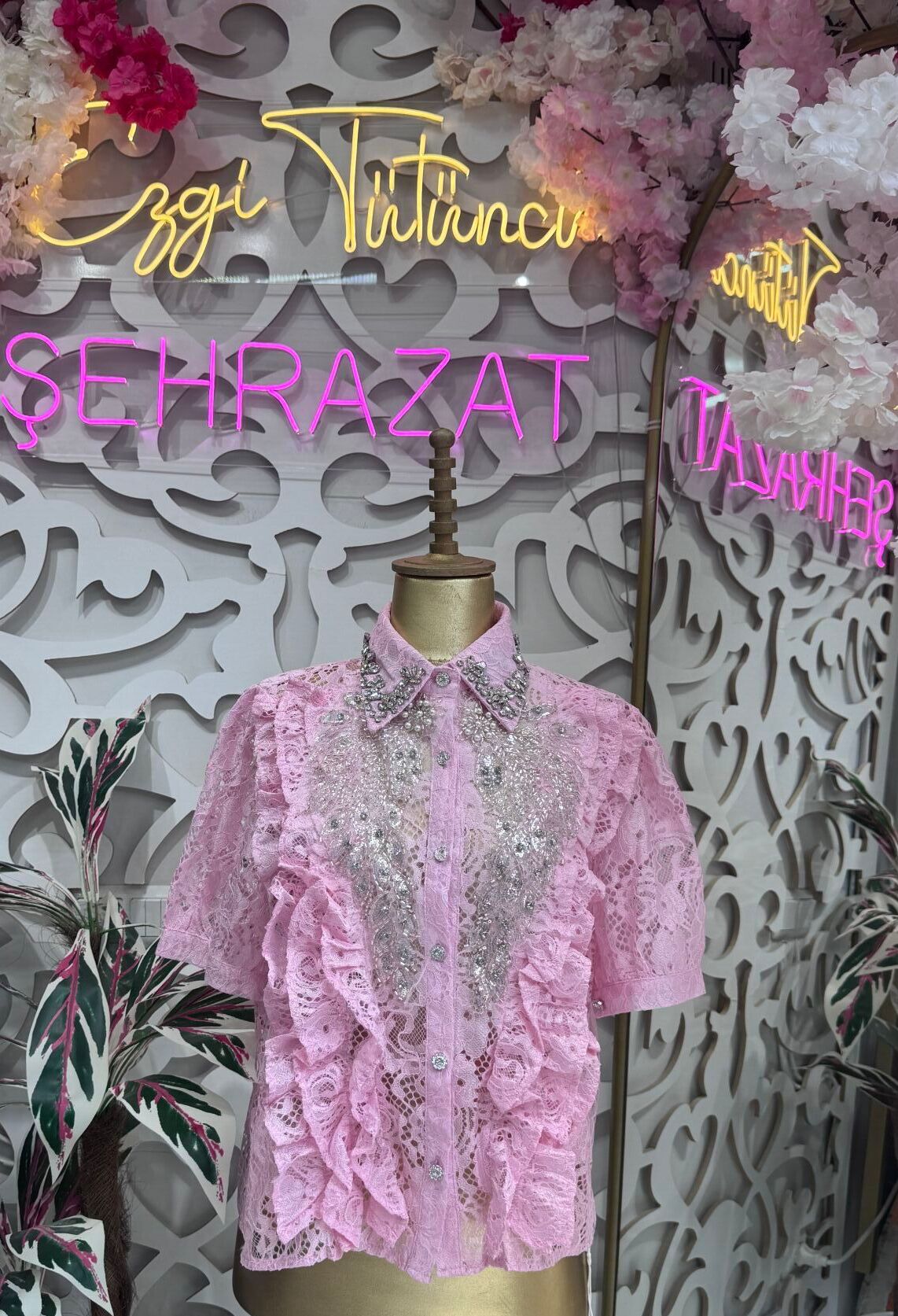 Şehrazat Butik Novies Tasarım Gömlek