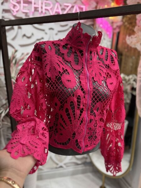 Şehrazat Butik Tasarım Güpür Gömlek