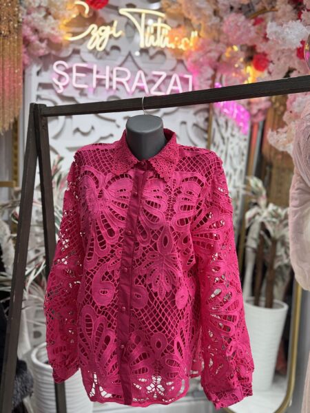 Şehrazat  Butik Güpür Yaka Tasarım Gömlek Standart