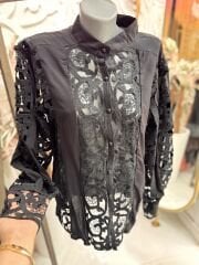 Şehrazat  Butik Güpürlü Düğmeli  Tasarım Şık Gömlek