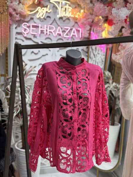 Şehrazat  Butik Güpürlü Düğmeli  Tasarım Şık Gömlek