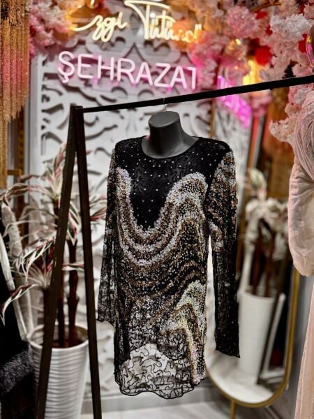 Şehrazat  Butik Pullu İncili Tasarım Şık Bluz Standart