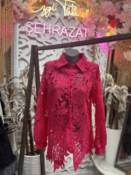 Şehrazat  Butik Güpür Detay Şık Tasarım Gömlek Standart