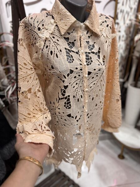 Şehrazat  Butik Güpür Detay Şık Tasarım Gömlek