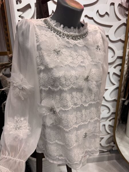 Şehrazat Butik Çiçek Detaylı Taşlı Tasarım Gömlek