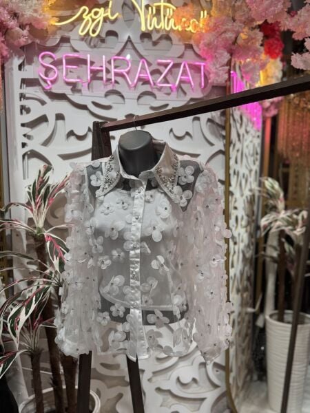 Şehrazat Butik Manolya Gömlek