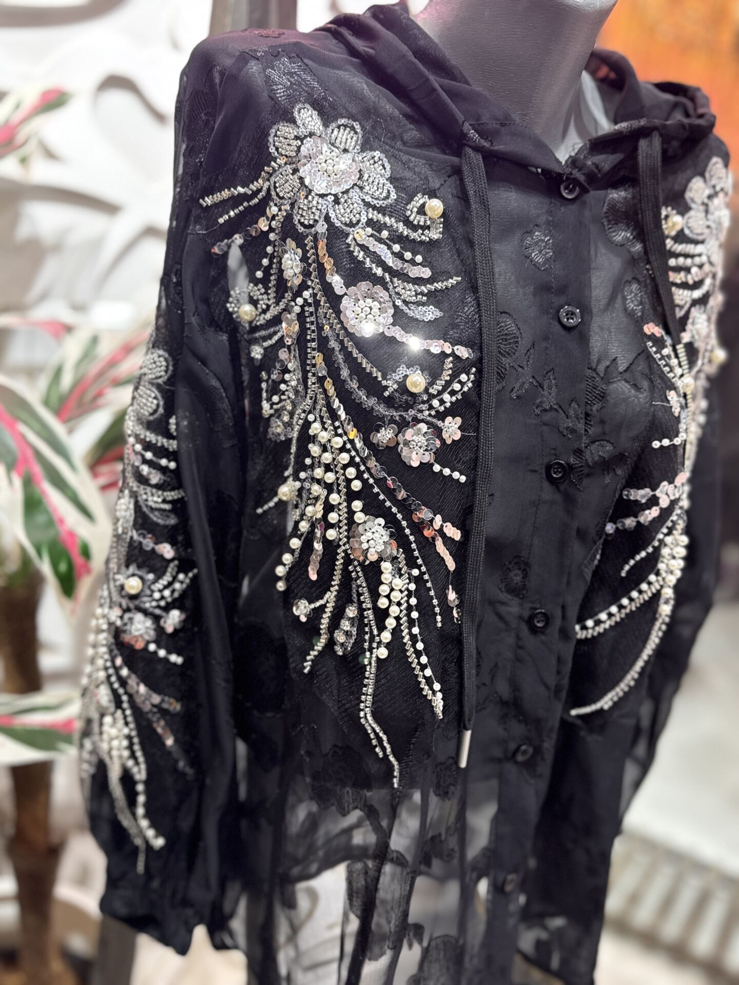 Şehrazat Butik Taşlı Şapka Detaylı Tasarım Gömlek