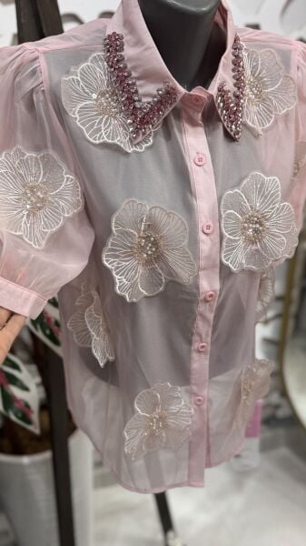 Şehrazat Butik Yaka Taş Detaylı Çiçekli Tasarım Gömlek