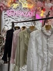 Şehrazat Butik Dantel Fırfır Detaylı Tasarım Şık Gömlek
