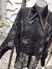 Şehrazat Butik Yakası Taş Detaylı Çiçekleri Taş İşlemeli Tasarım Gömlek